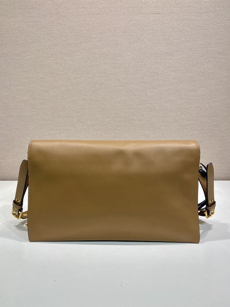 Pra*a hobo bags